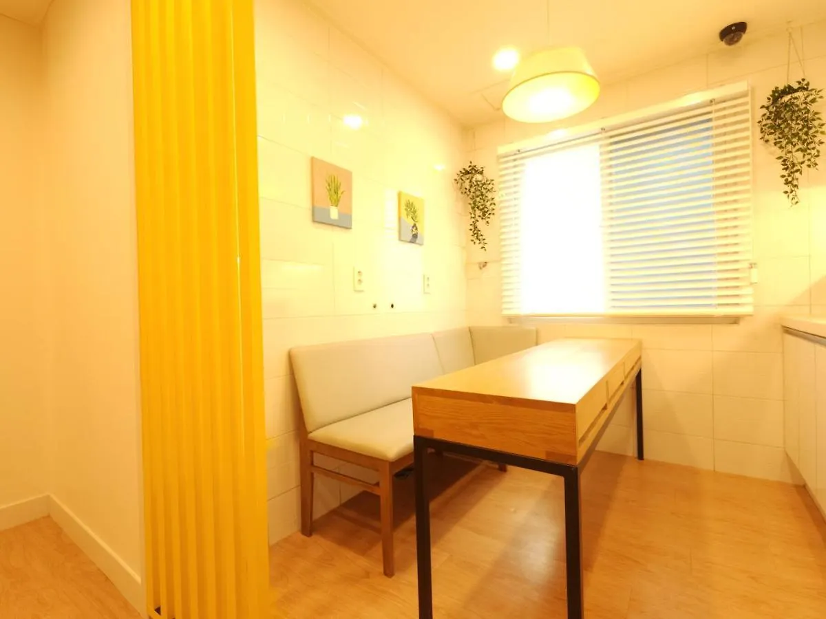 Ostello Oyo Myeongdong 5 Lodge Seul Corea del Sud