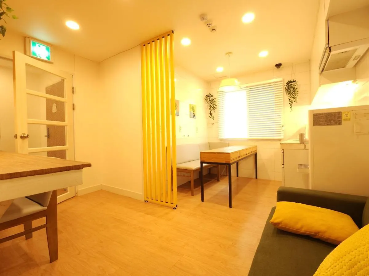 Hostel Oyo Myeongdong 5 Lodge Seoul South Korea