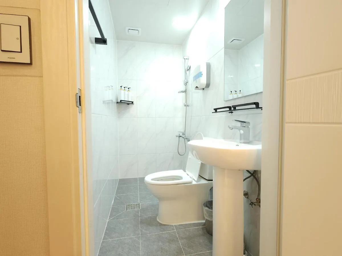 Hostel Oyo Myeongdong 5 Lodge Seoul
