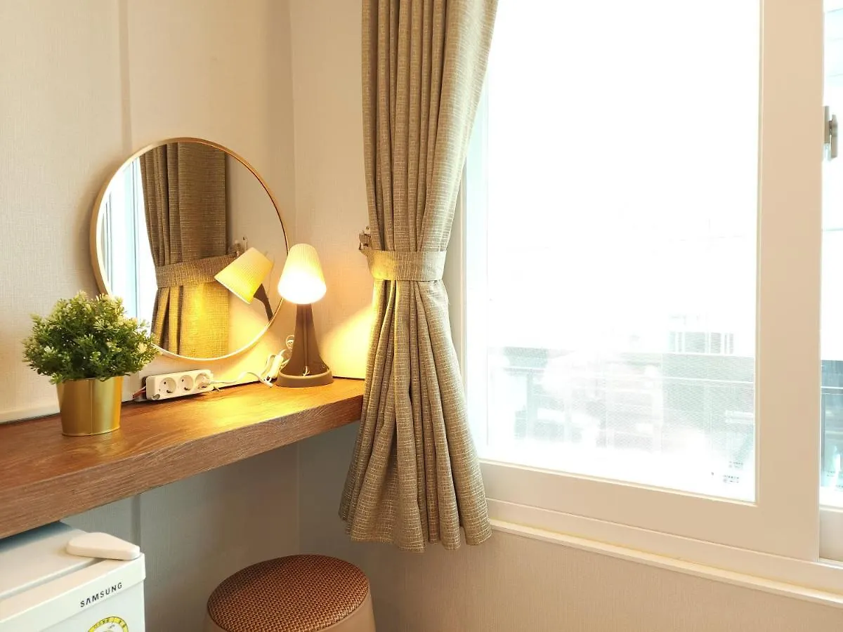 ホステル Oyo Myeongdong 5 Lodge ソウル特別市 韓国