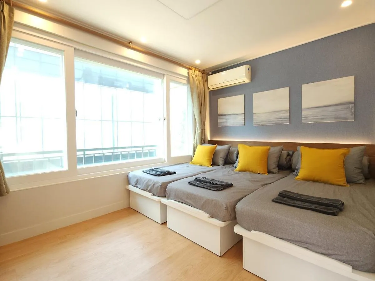 Hostel Oyo Myeongdong 5 Lodge Seoul South Korea