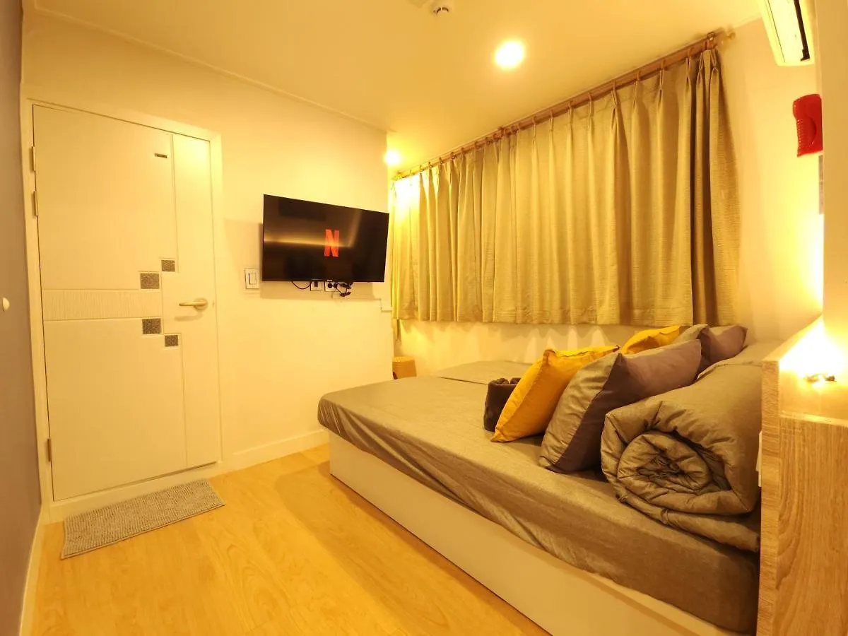 Oyo Myeongdong 5 Lodge Seoul 0*,  South Korea