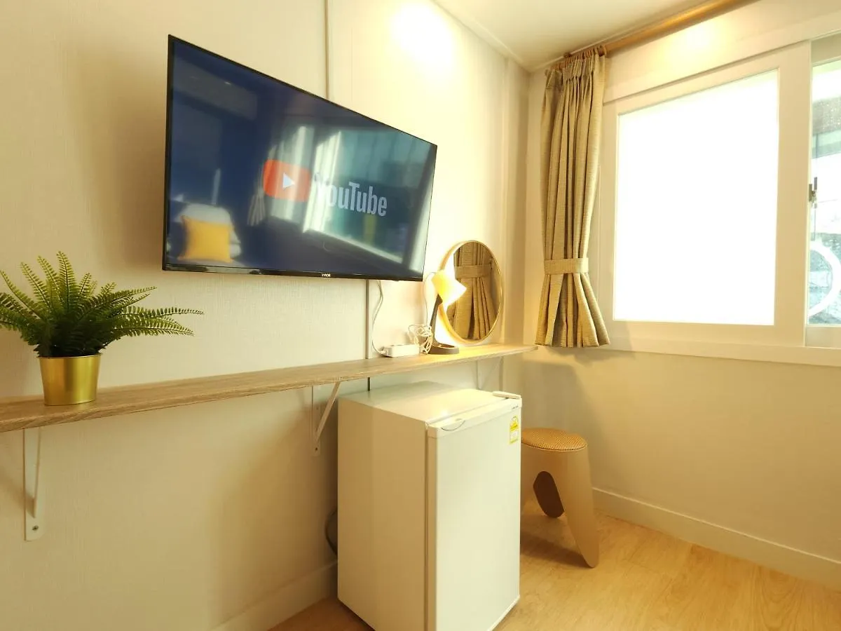 Oyo Myeongdong 5 Lodge Seoul 0*,