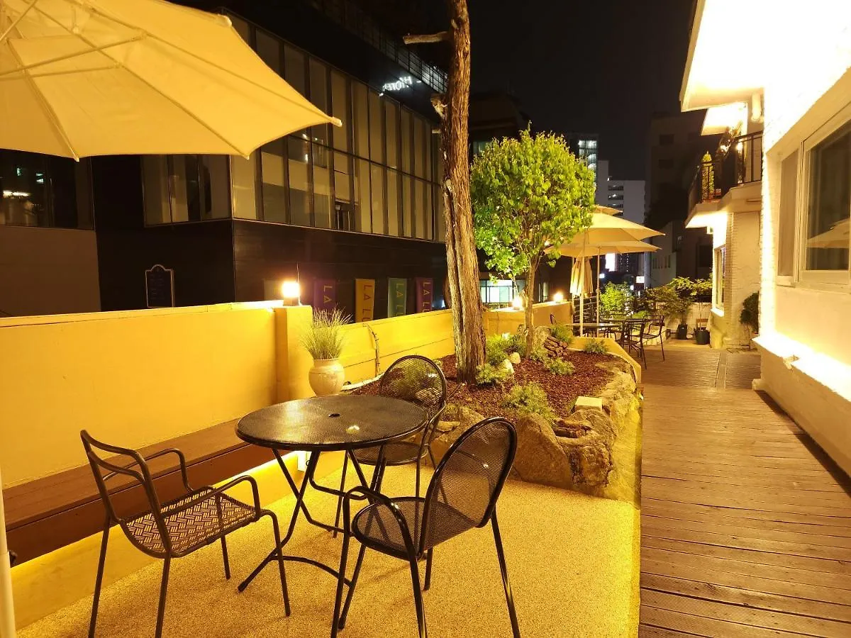 Oyo Myeongdong 5 Lodge ソウル特別市