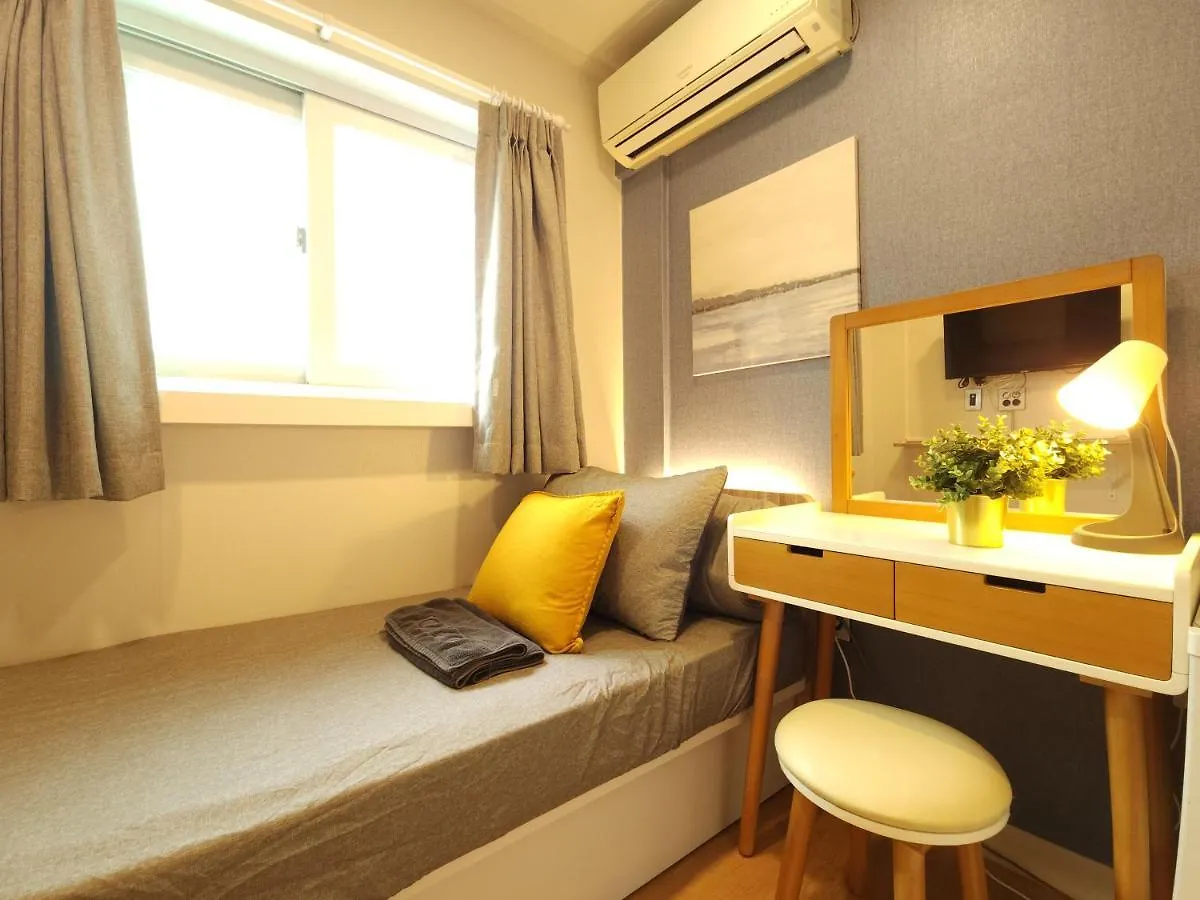 Hostel Oyo Myeongdong 5 Lodge Seoul