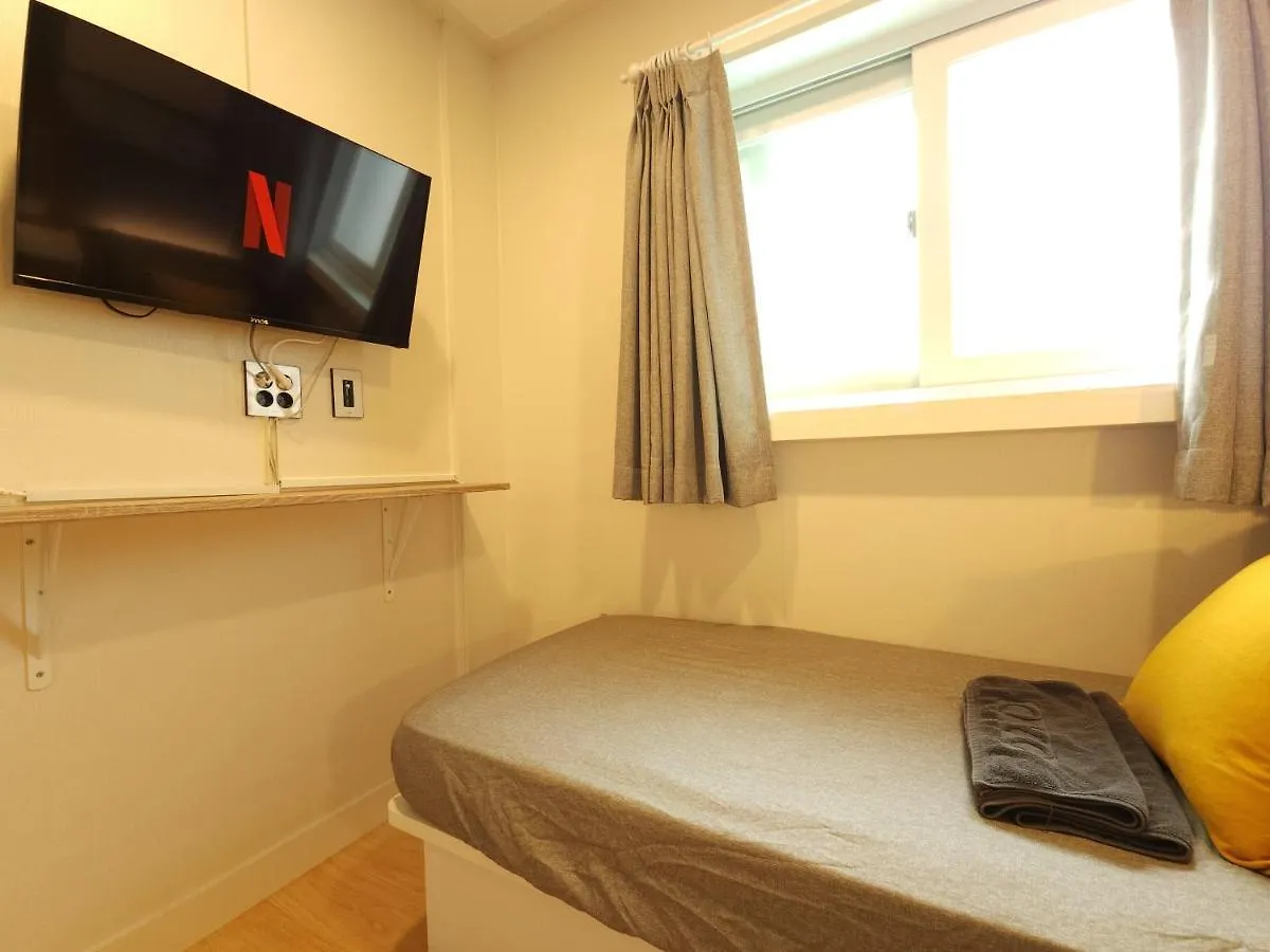 Hostel Oyo Myeongdong 5 Lodge Seul